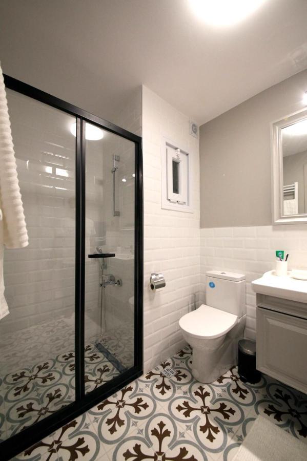 Superior Refurbished Flat In The Heart Of Istanbul Appartement Buitenkant foto
